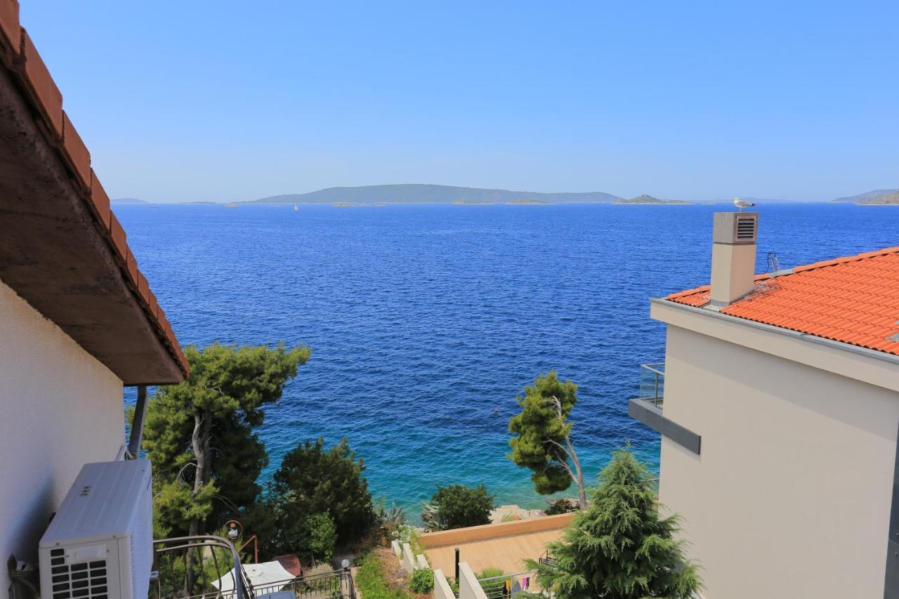 Apartments By The Sea Okrug Donji, Ciovo - 16657 Donji Okrug  Eksteriør billede